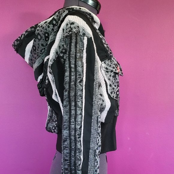 OOAK Pink & Black Lace Lolita crop Hoodie Jacket - Picture 3 of 12